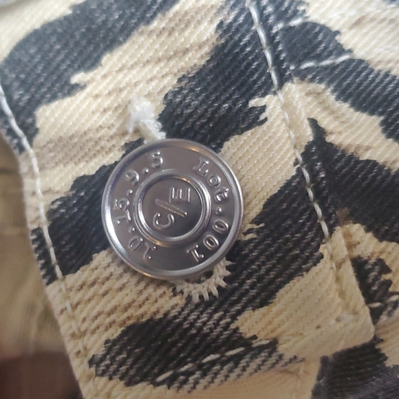 New Current Elliott The Ruby Cropped Zebra-print Low-rise Slim-leg Jeans. - Picture 16 of 16